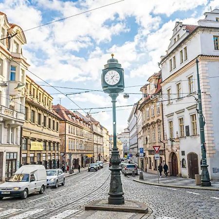 Bright Studio Close To Charles Bridge And Prague Castle Appartement Buitenkant foto