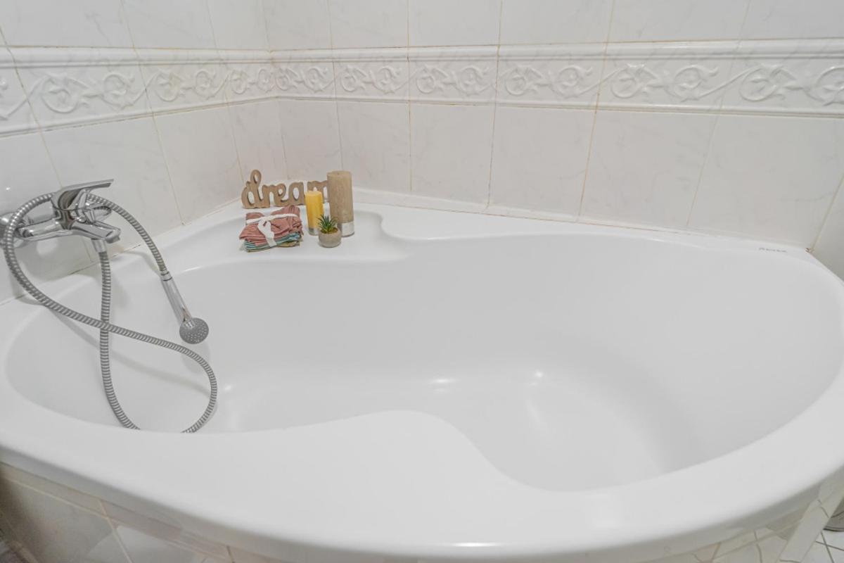Bright Studio Close To Charles Bridge And Prague Castle Appartement Buitenkant foto